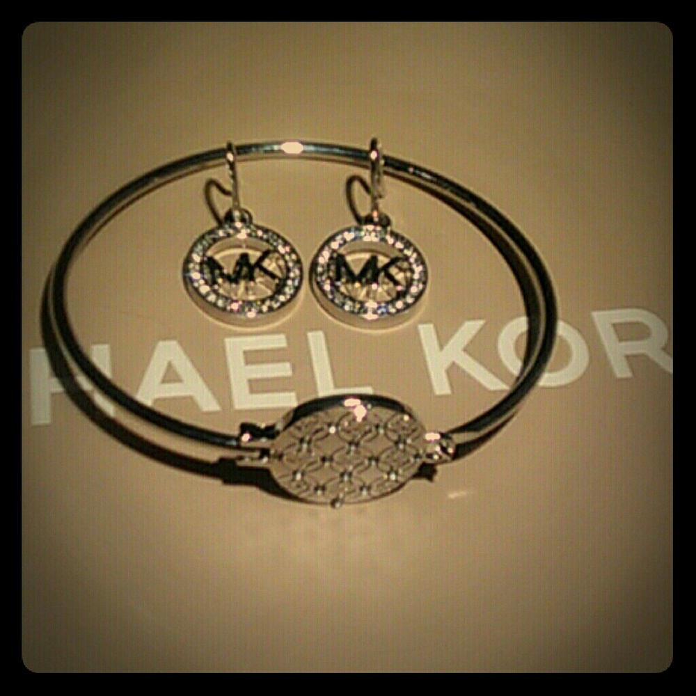 Michael Kors Silver Crystal Set
